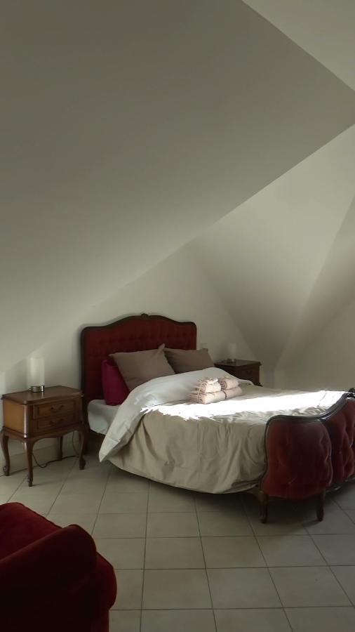 Hôtel Les Grands Chênes à Remilly-les-Marais Extérieur photo